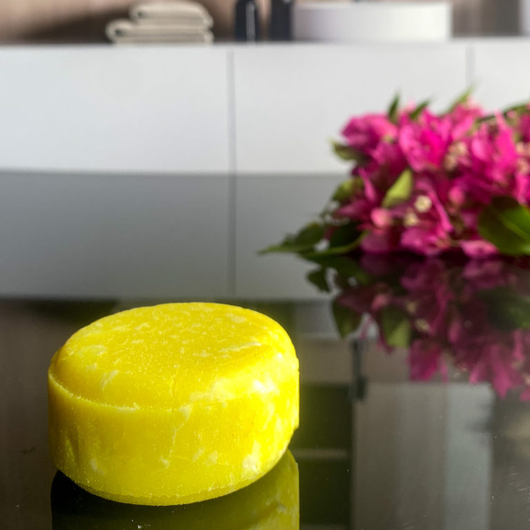 How To Make A Shampoo Bar – The Perfect DIY Recipe To Customize
